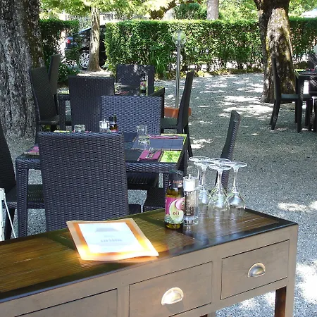 Hotel Restaurant Davat 2*