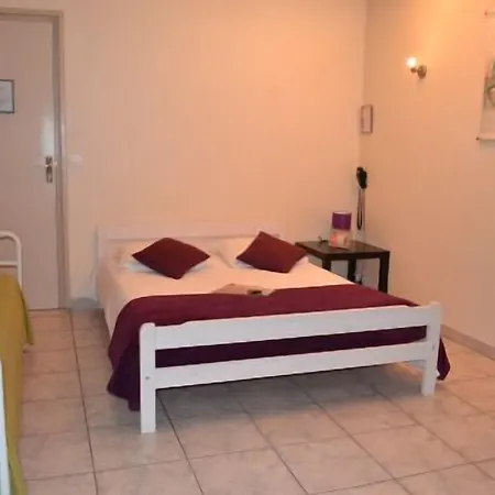 Hotel Restaurant Davat Brison-Saint-Innocent